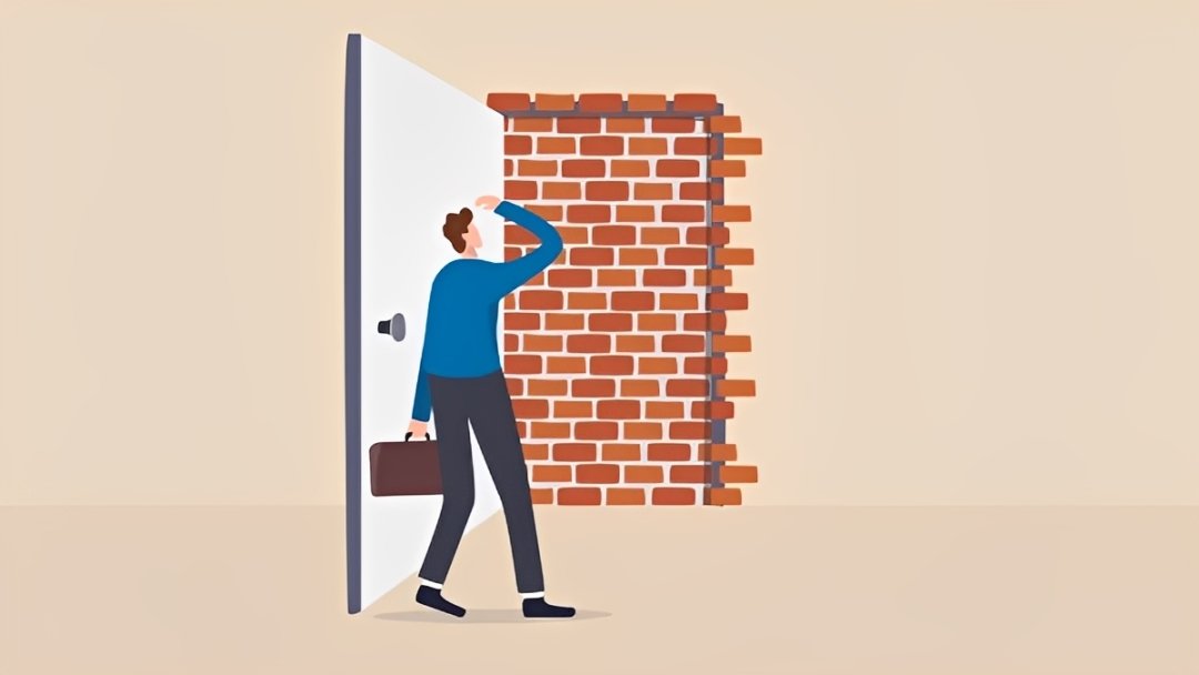 Capital blocked at the border